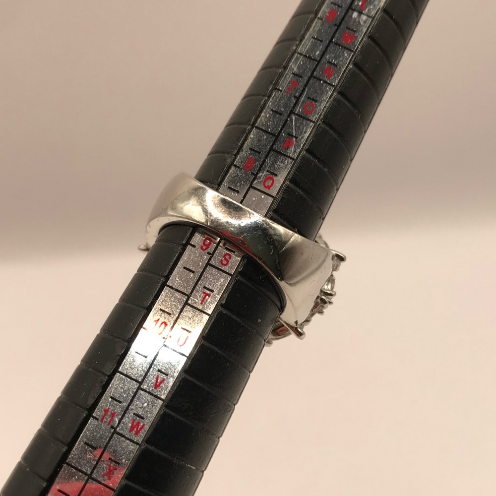 Silver-Tone & Glass Rhinestones Cocktail Ring - Picture 5 of 8